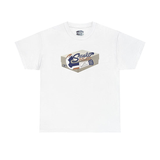 Retro 4 SB Navy SneakerHead Box Shirt